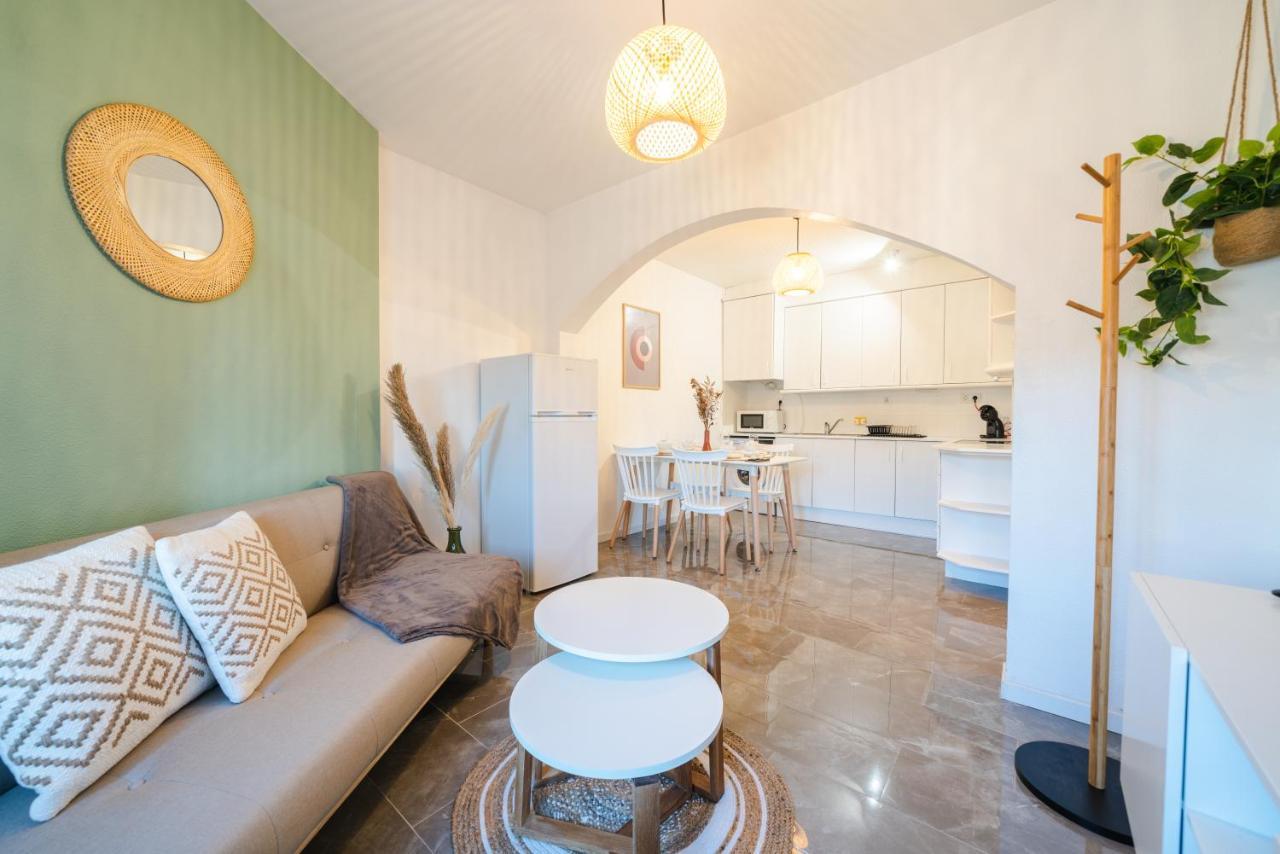 Bonito Apartamento Equipado, Cerca De La Playa 艾姆布里亚布拉瓦 外观 照片